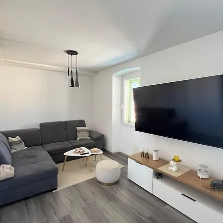 Fiore Apartment Fiorini